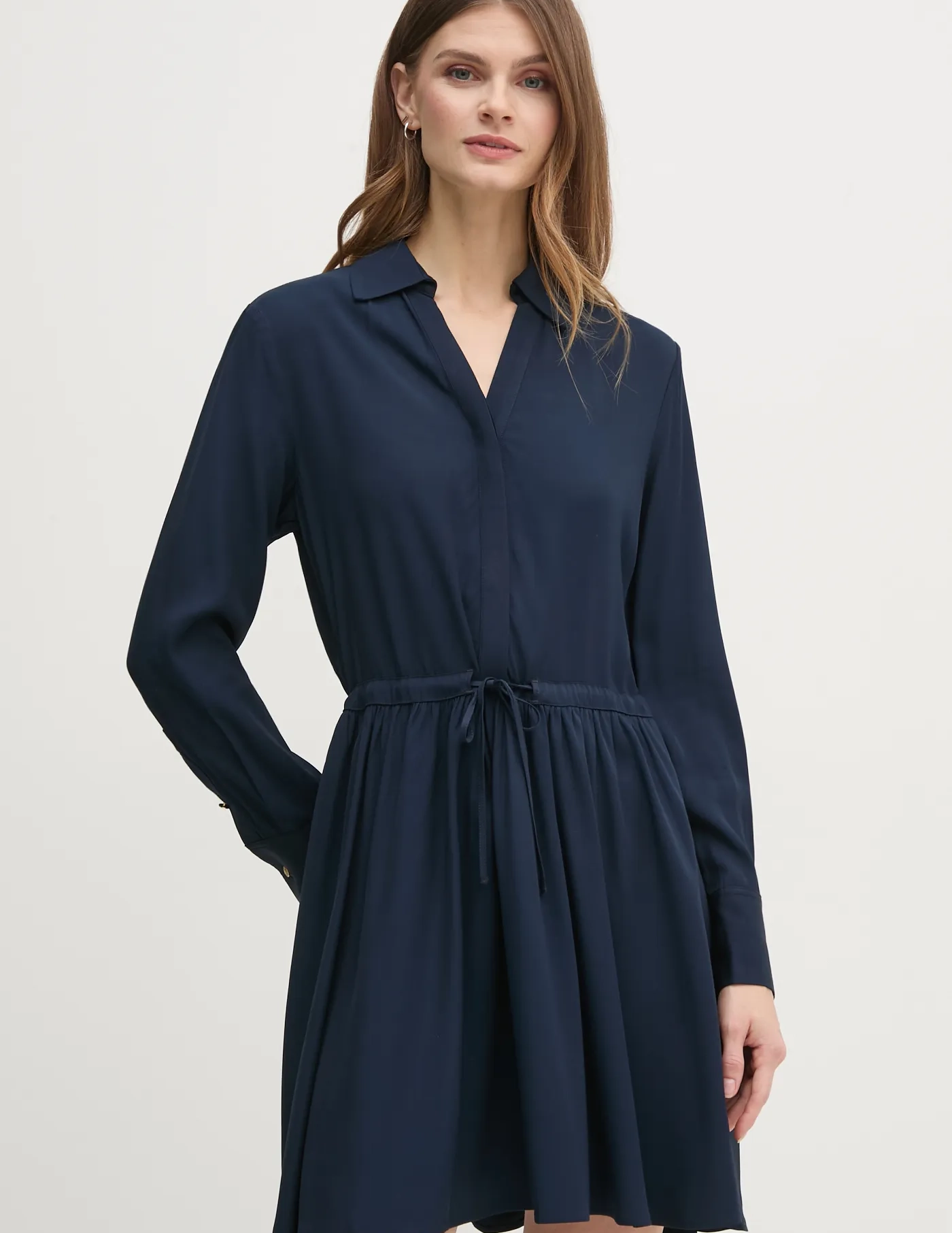 Платье Tommy Hilfiger, темно-синий
Платье Tommy Hilfiger, темно-синий