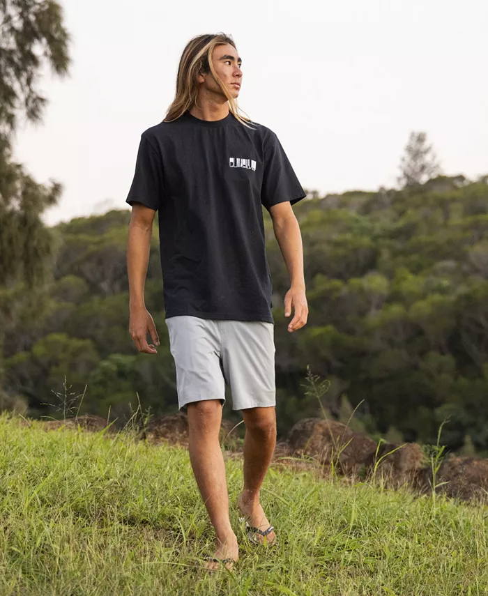 Мужские шорты Taxer Amphibian Quiksilver, серый
Мужские шорты Taxer Amphibian Quiksilver, серый