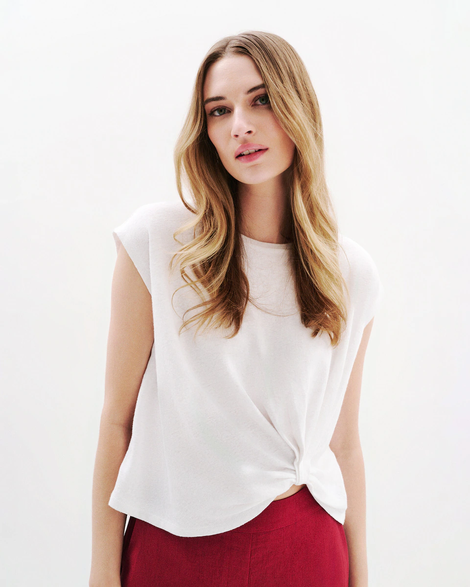 Женская футболка с круглым вырезом и спущенными плечами Caroll, белый
Женская футболка с круглым вырезом и спущенными плечами Caroll, белый