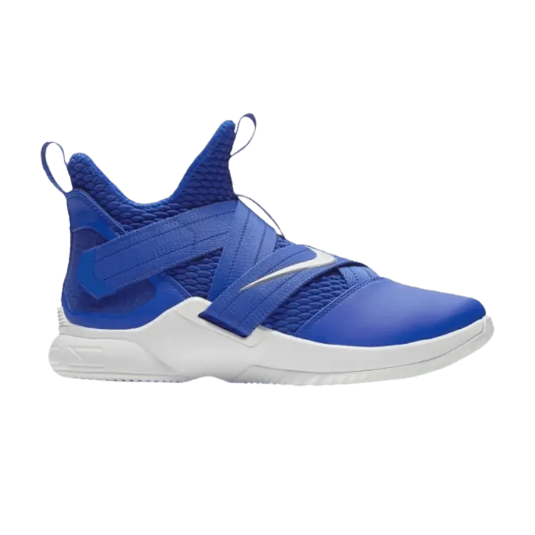 Кроссовки Nike LeBron Soldier 12 TB, Game Royal
Кроссовки Nike LeBron Soldier 12 TB, Game Royal