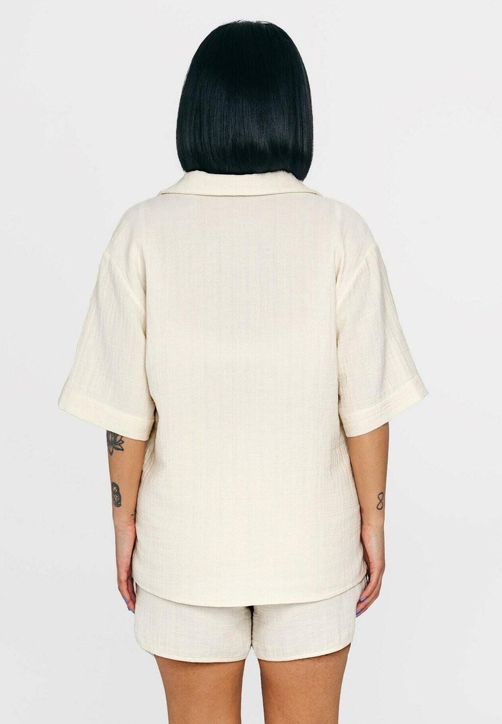 Рубашка SIMPLY KURZARM Erlich Textil, кремовый
Рубашка SIMPLY KURZARM Erlich Textil, кремовый