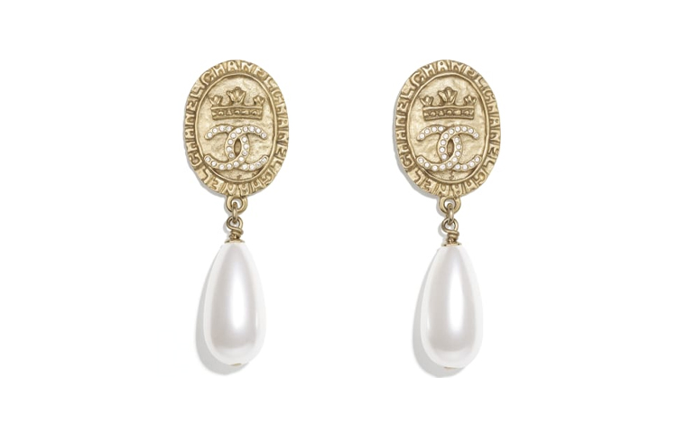 Серьги 1986-1988 Cc CHANEL, золотой/белый
Серьги 1986-1988 Cc CHANEL, золотой/белый