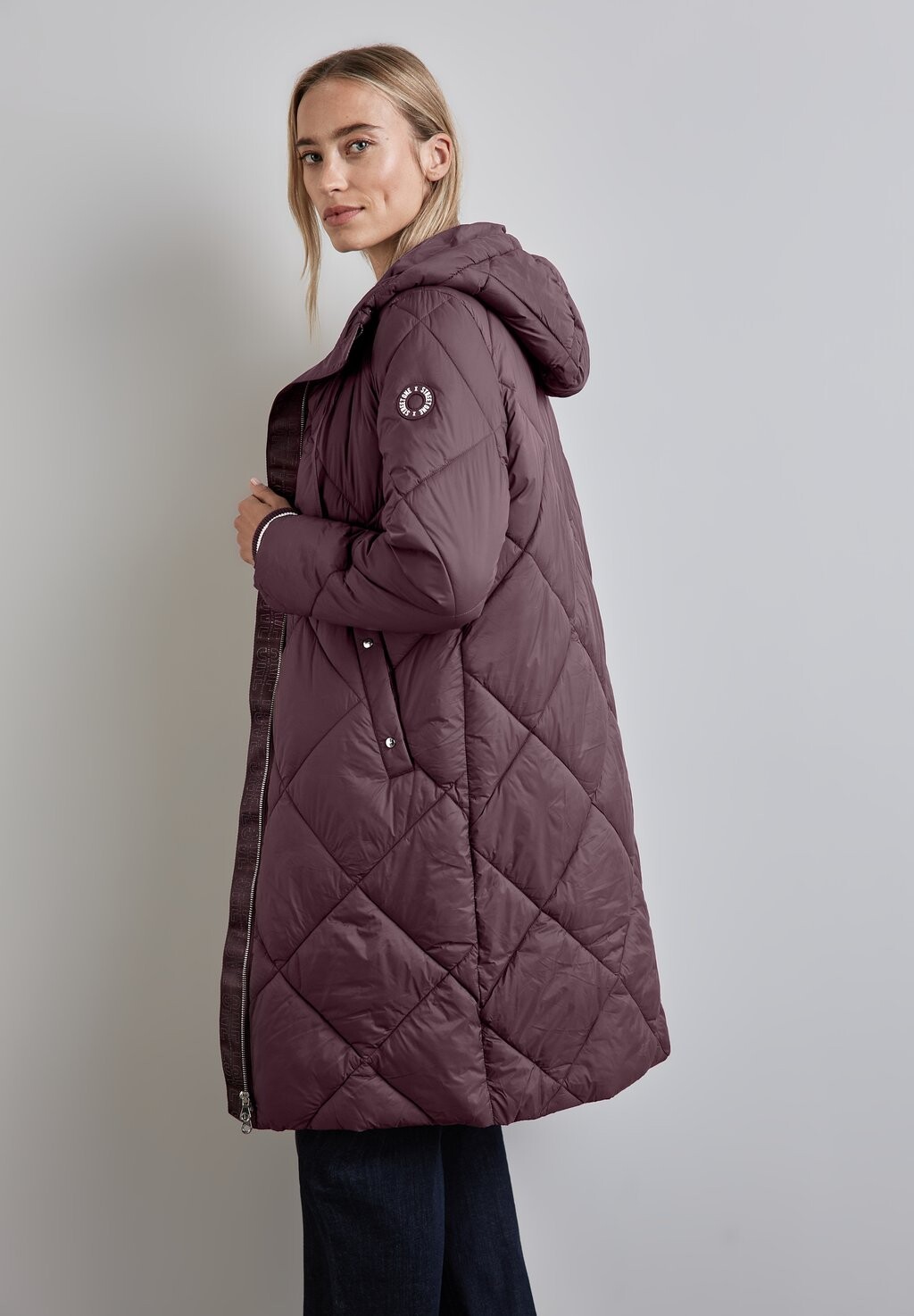 Зимнее пальто Street One, красный
Зимнее пальто Street One, красный