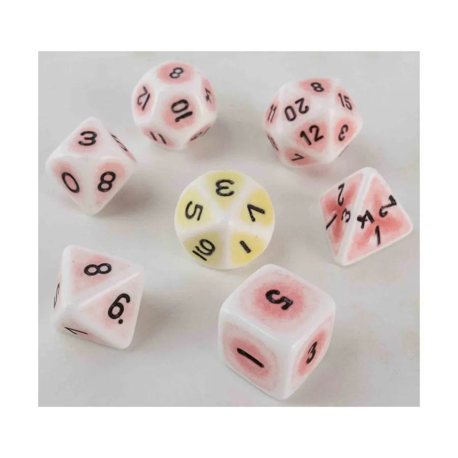 Красный поли-комплект (7), Dice - Porcelain (Crystal Caste) 
Красный поли-комплект (7), Dice - Porcelain (Crystal Caste)