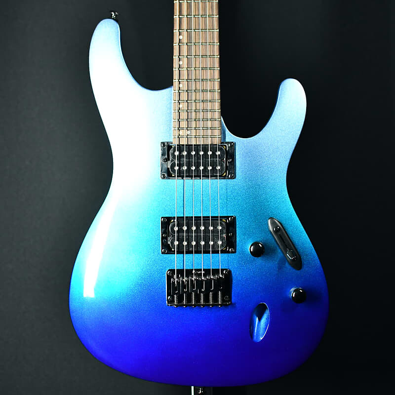 Электрогитара Ibanez S521-OFM Ocean Fade Metallic #558
Электрогитара Ibanez S521-OFM Ocean Fade Metallic #558