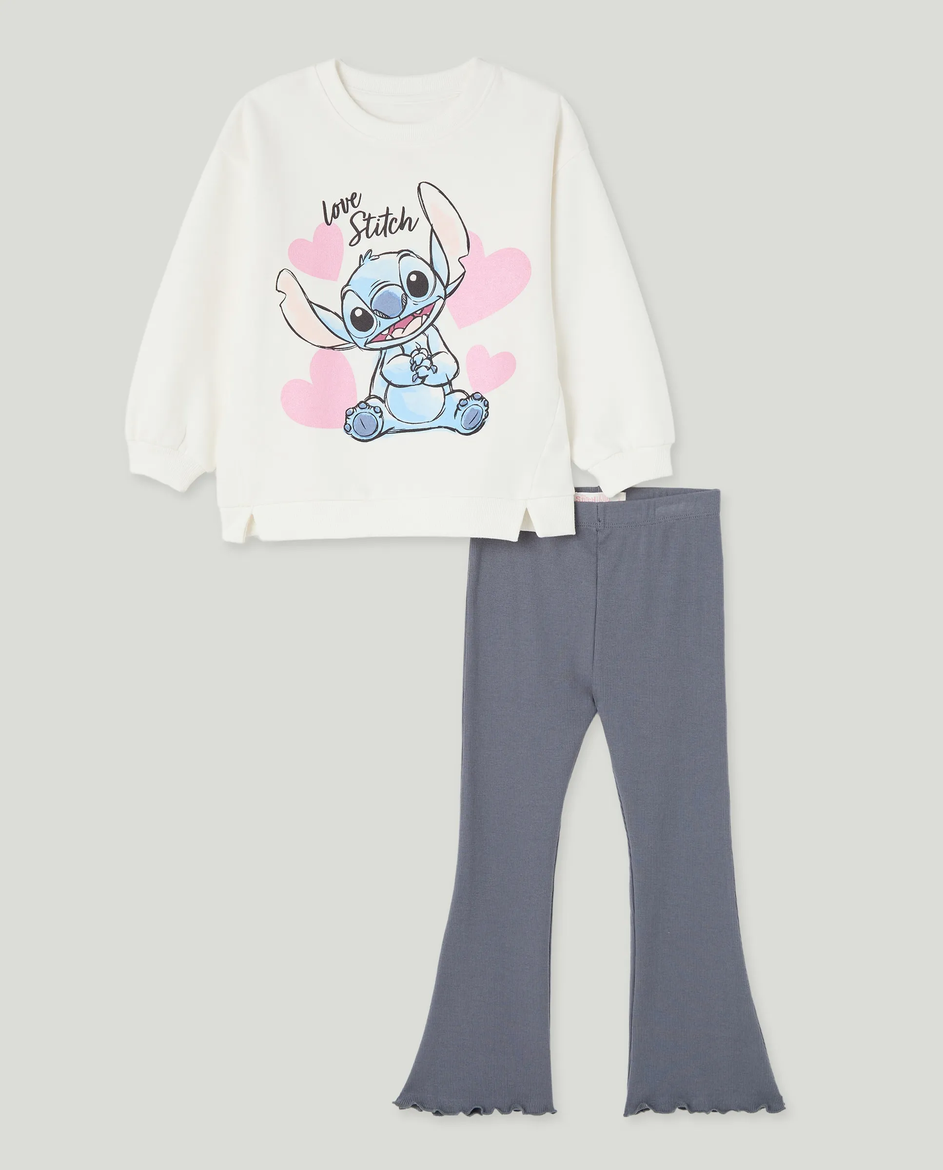 Длинный комплект из двух предметов для девочки с деталями Лило и Стич Kids El Corte Inglés, многоцветный
Длинный комплект из двух предметов для девочки с деталями Лило и Стич Kids El Corte Inglés, многоцветный