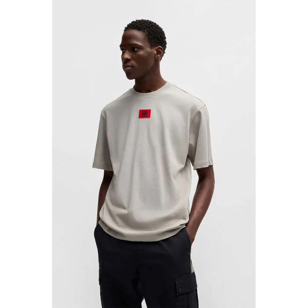 Футболка с коротким рукавом HUGO Drambok Rb 10257318, серый
Футболка с коротким рукавом HUGO Drambok Rb 10257318, серый