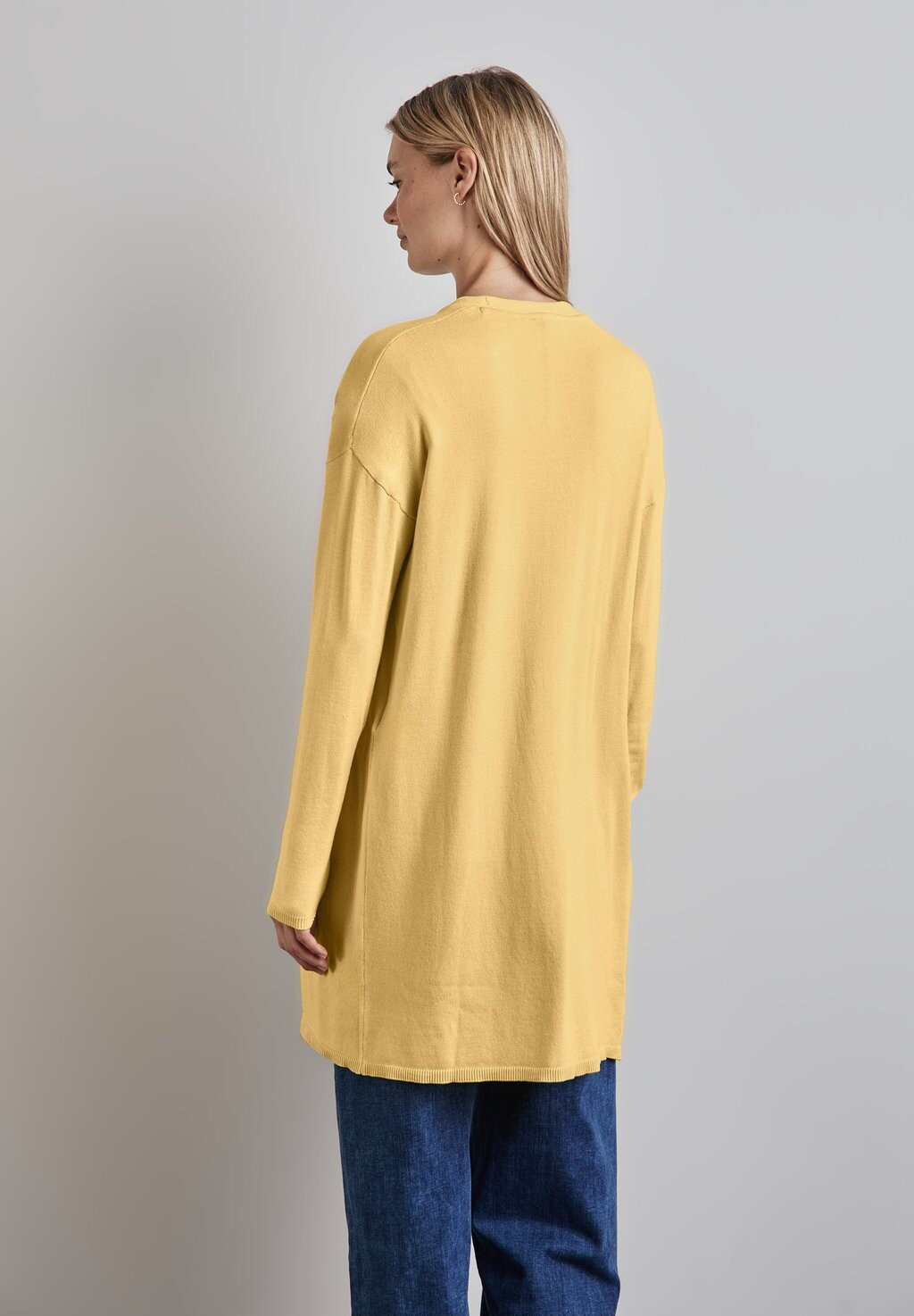 Кардиган LANGER Street One, желтый
Кардиган LANGER Street One, желтый