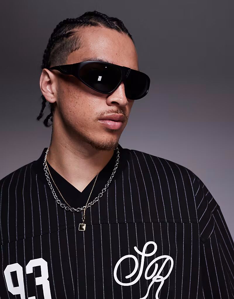 Солнцезащитные очки ASOS DESIGN Festival Racer матово-черного цвета с тонированными линзами
Солнцезащитные очки ASOS DESIGN Festival Racer матово-черного цвета с тонированными линзами