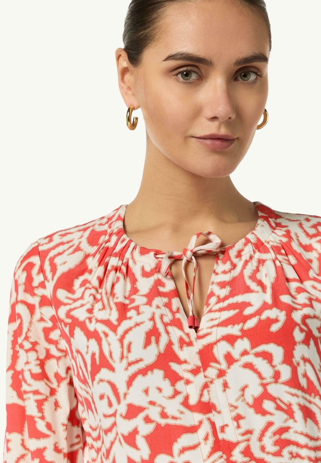 Повседневное платье comma, коралл
Повседневное платье comma, коралл