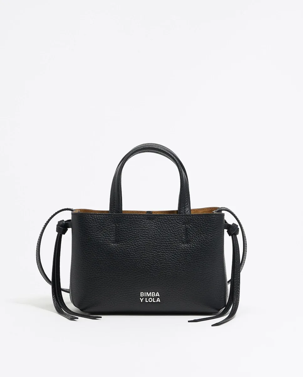 Миниатюрная женская кожаная сумочка Чихуахуа Bimba y Lola, черный
Миниатюрная женская кожаная сумочка Чихуахуа Bimba y Lola, черный