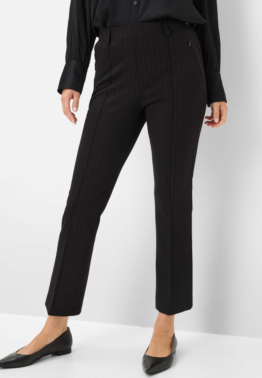 Брюки BRAX STYLE LILLYTH KICK, Black
Брюки BRAX STYLE LILLYTH KICK, Black