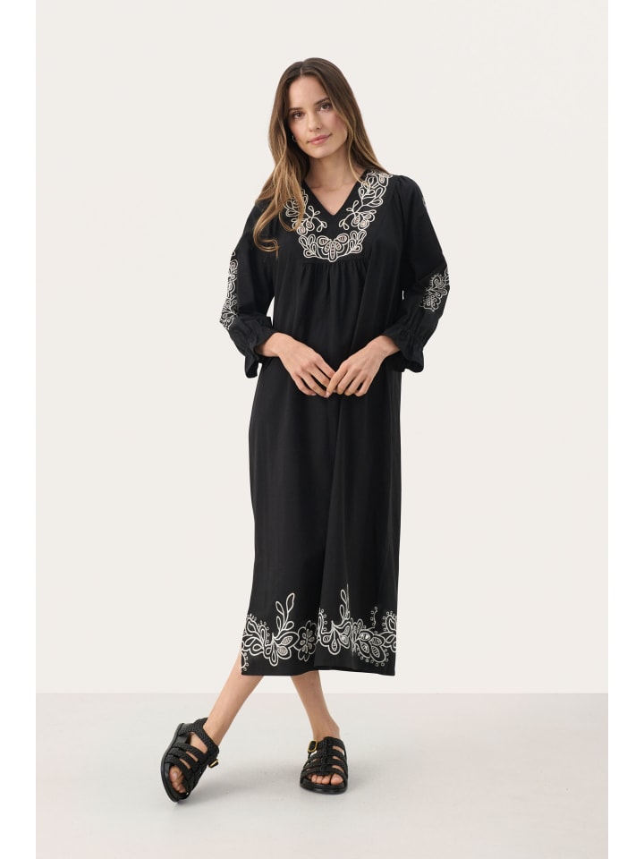 Платье NuraPW, прямого кроя, черного цвета PART TWO
Платье NuraPW, прямого кроя, черного цвета PART TWO