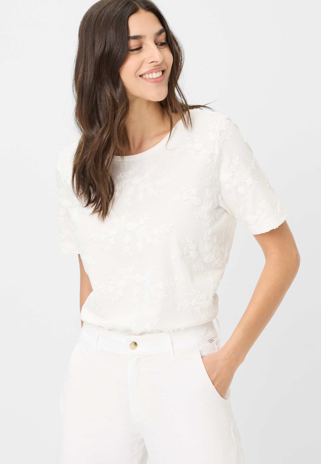 Футболка с принтом STYLE CIRA BRAX, кремовый
Футболка с принтом STYLE CIRA BRAX, кремовый