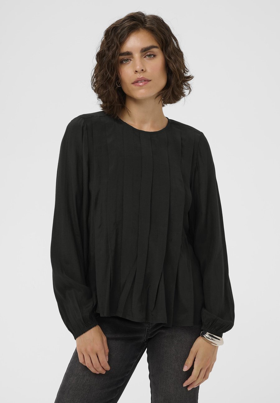 Блуза Kaffe KAARIA BLOUSE, Black Deep/Black
Блуза Kaffe KAARIA BLOUSE, Black Deep/Black