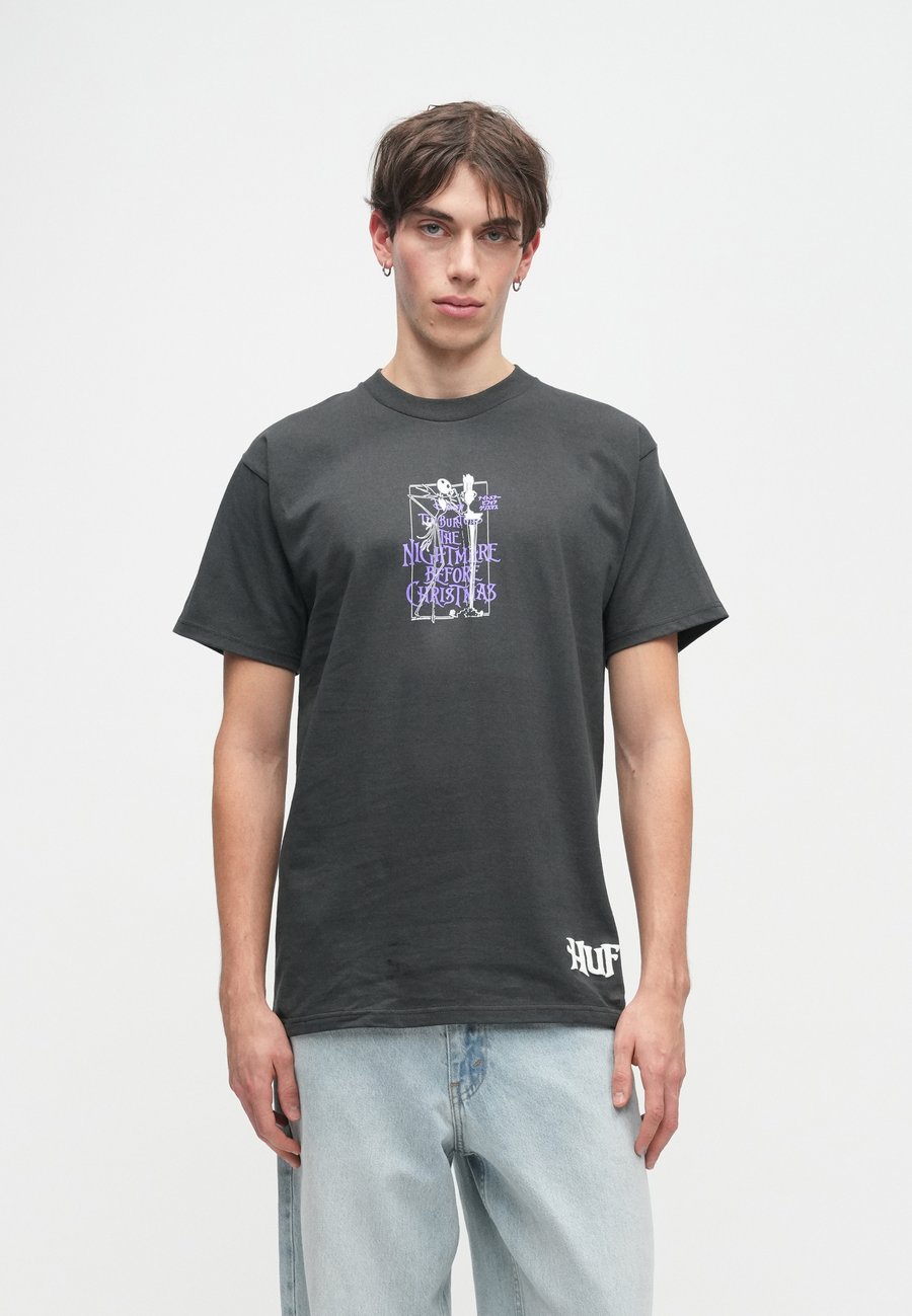 Футболка HUF NIGHTMARE TEE UNISEX, Vintage Black/Anthracite, Черный, Футболка HUF NIGHTMARE TEE UNISEX, Vintage Black/Anthracite
Футболка HUF NIGHTMARE TEE UNISEX, Vintage Black/Anthracite, Черный, Футболка HUF NIGHTMARE TEE UNISEX, Vintage Black/Anthracite