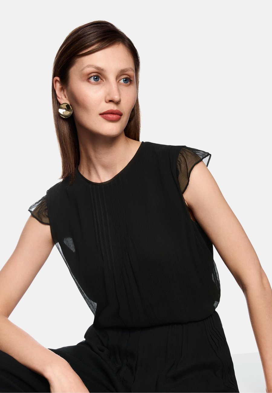 Блуза Marc Cain Blouse, Black
Блуза Marc Cain Blouse, Black