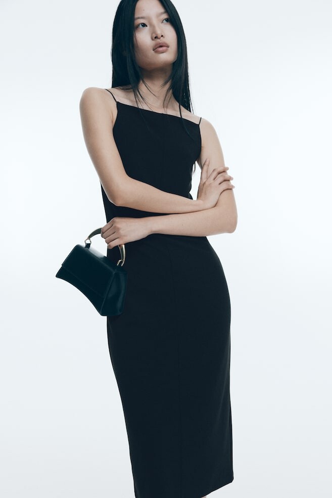 Платье-Карандаш с бретелями H&M, черный
Платье-Карандаш с бретелями H&M, черный