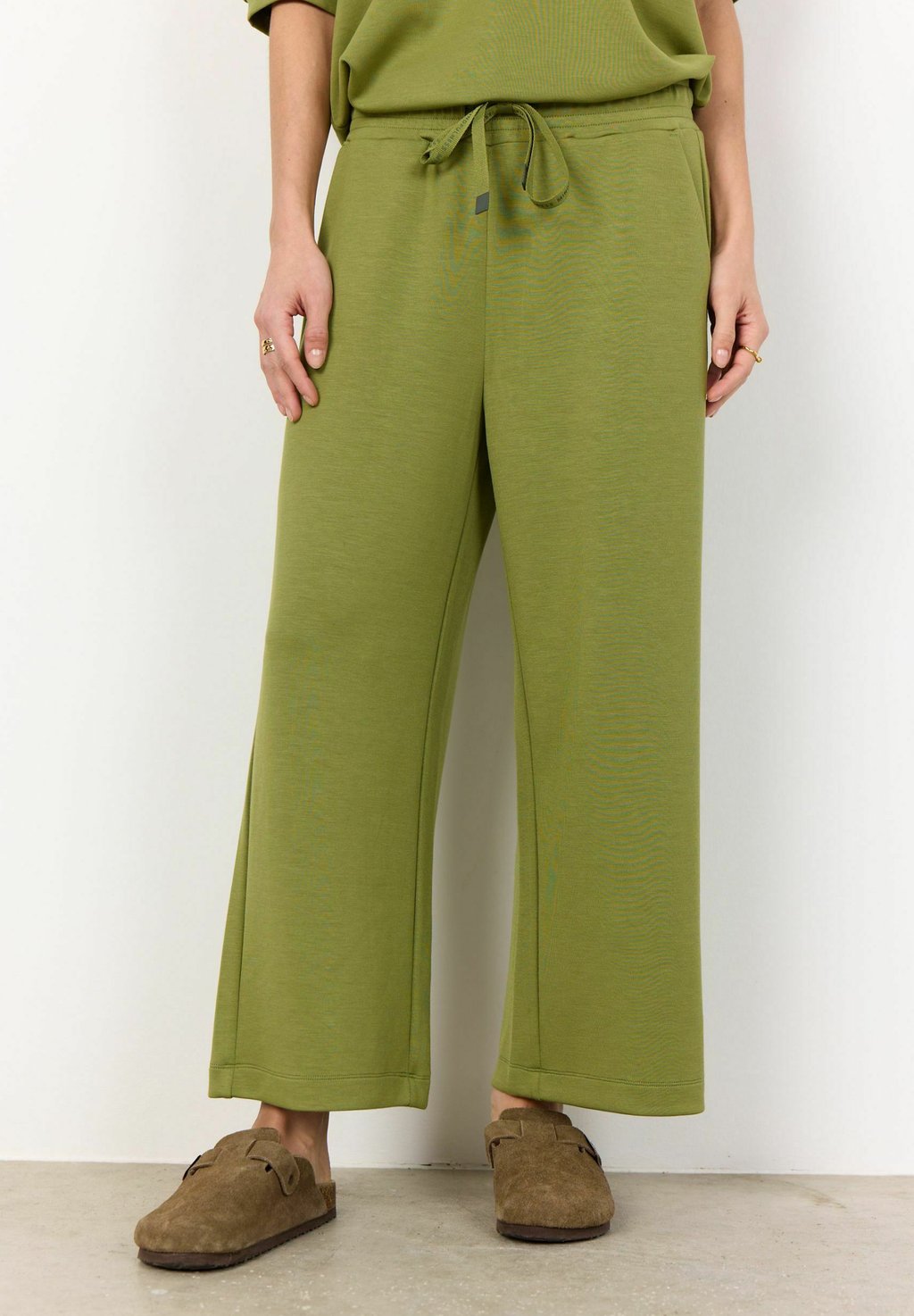 Брюки SC-BANU 26 Soyaconcept, зеленый
Брюки SC-BANU 26 Soyaconcept, зеленый