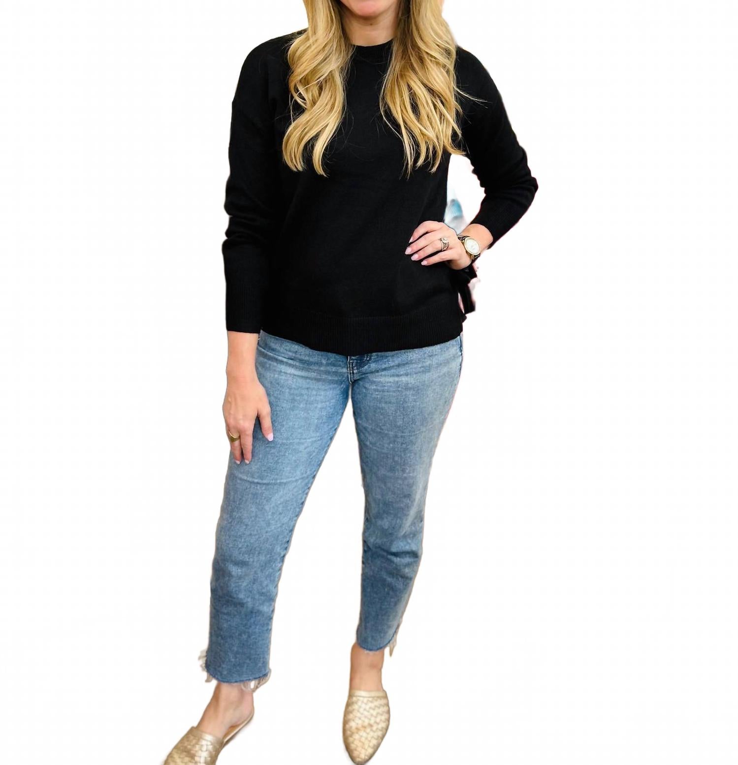 Свитер Bow Side черный CHARLIE B
Свитер Bow Side черный CHARLIE B