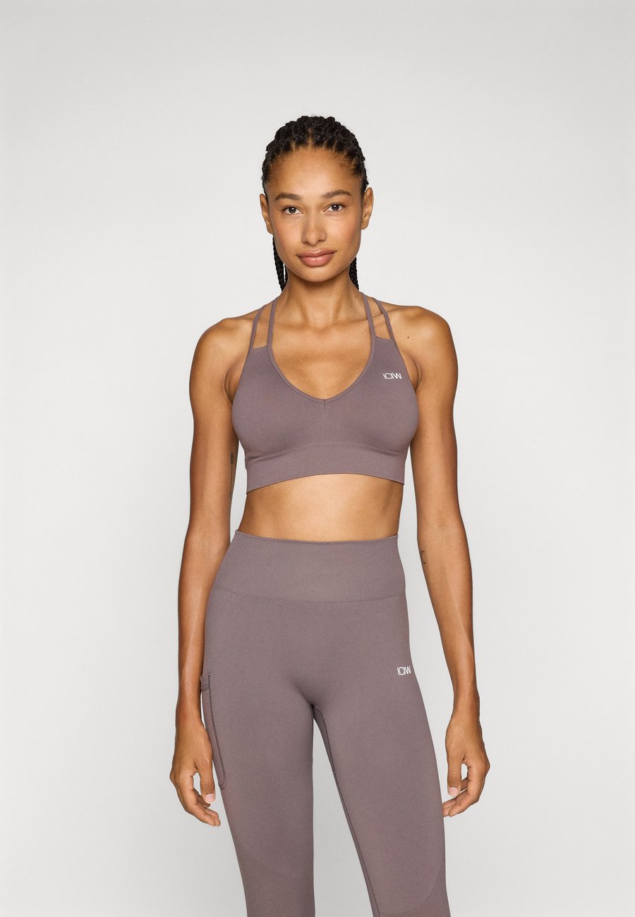 Бюстгальтер ICANIWILL DEFINE SEAMLESS V SHAPE BRA, Dusty Brown/Brown
Бюстгальтер ICANIWILL DEFINE SEAMLESS V SHAPE BRA, Dusty Brown/Brown