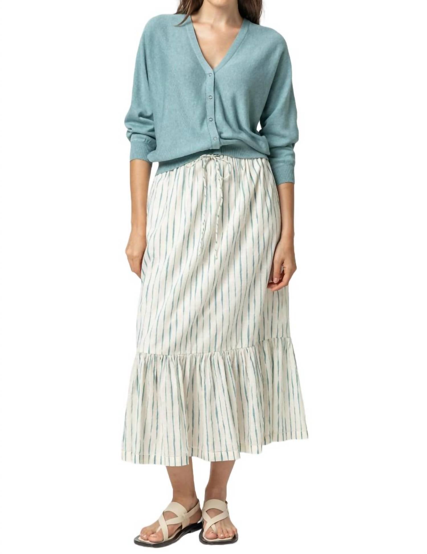 Длинная юбка с баской и принтом в цвете Rope/Sea Lilla P
Длинная юбка с баской и принтом в цвете Rope/Sea Lilla P