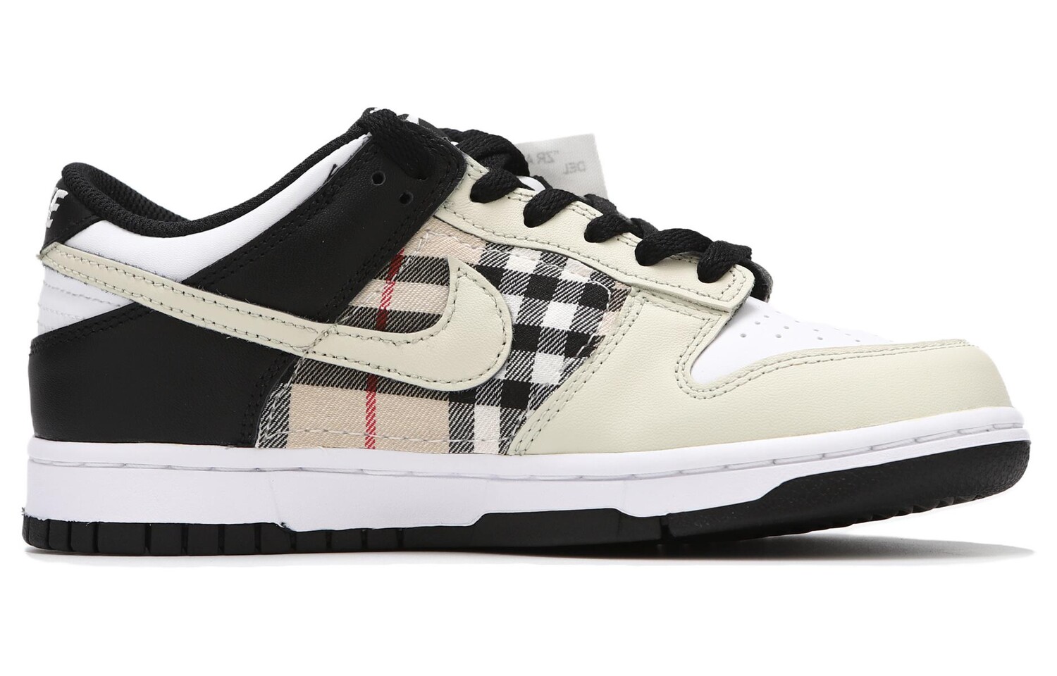 Мужские кроссовки для скейтбординга Nike Dunk, Milky White
Мужские кроссовки для скейтбординга Nike Dunk, Milky White