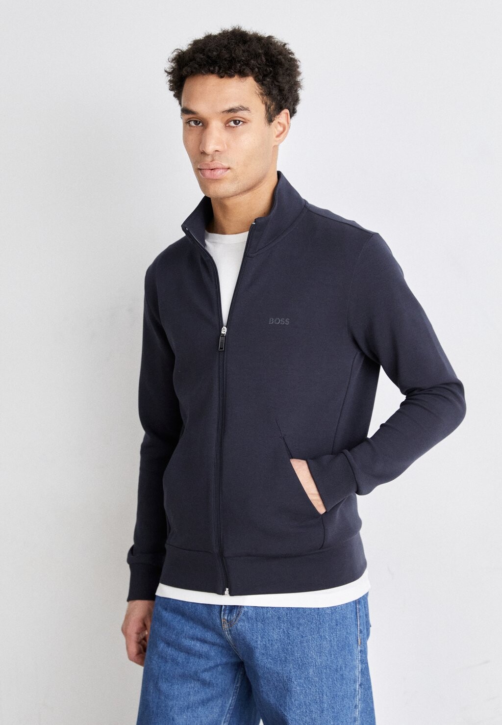 Толстовка SKAZ BOSS, цвет dark blue
Толстовка SKAZ BOSS, цвет dark blue