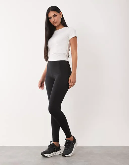 4505 Черные спортивные леггинсы с высокой посадкой и активной талией Hourglass
4505 Черные спортивные леггинсы с высокой посадкой и активной талией Hourglass