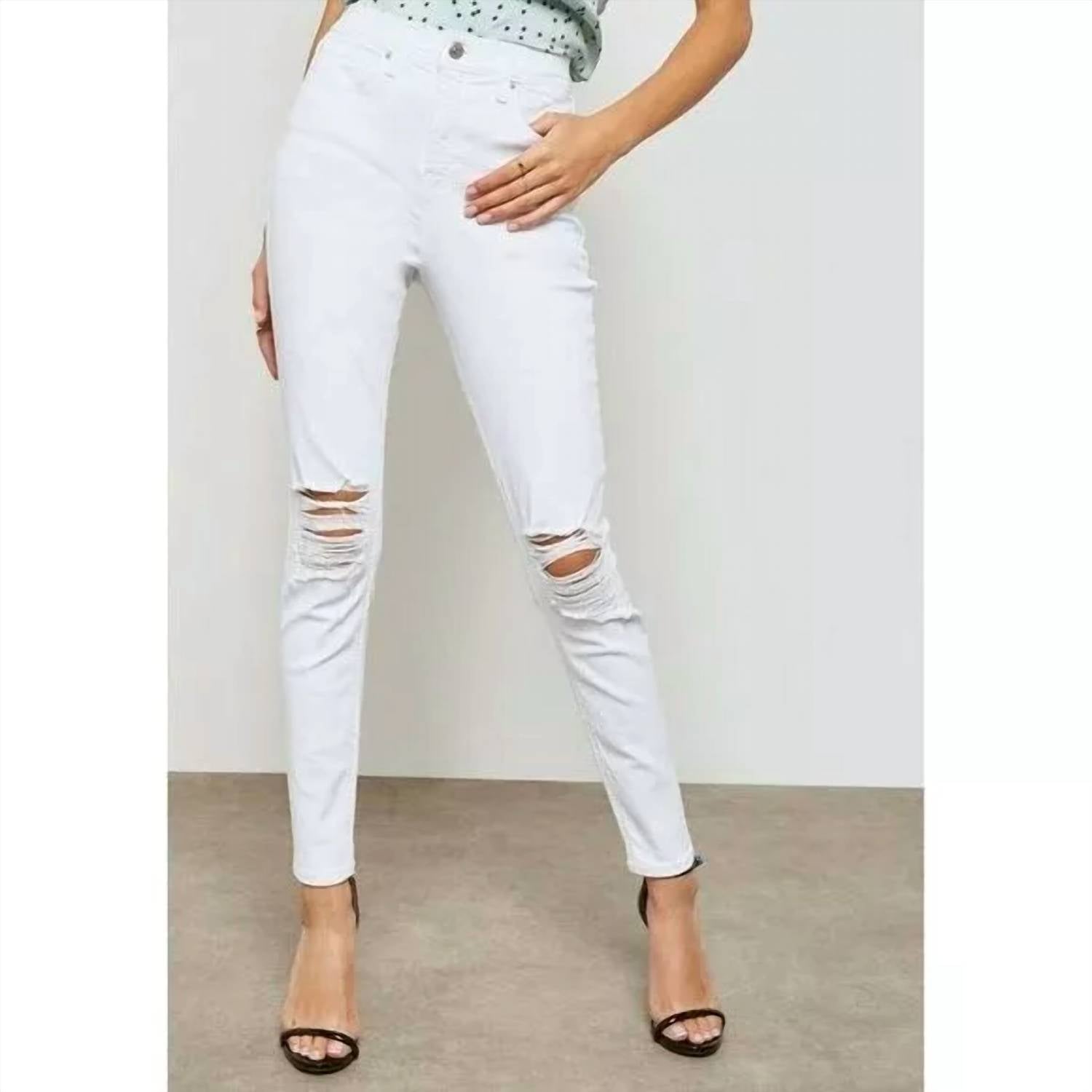 Джинсы Jamie Moto Skinny с высокой посадкой и рваными краями белого цвета Topshop
Джинсы Jamie Moto Skinny с высокой посадкой и рваными краями белого цвета Topshop