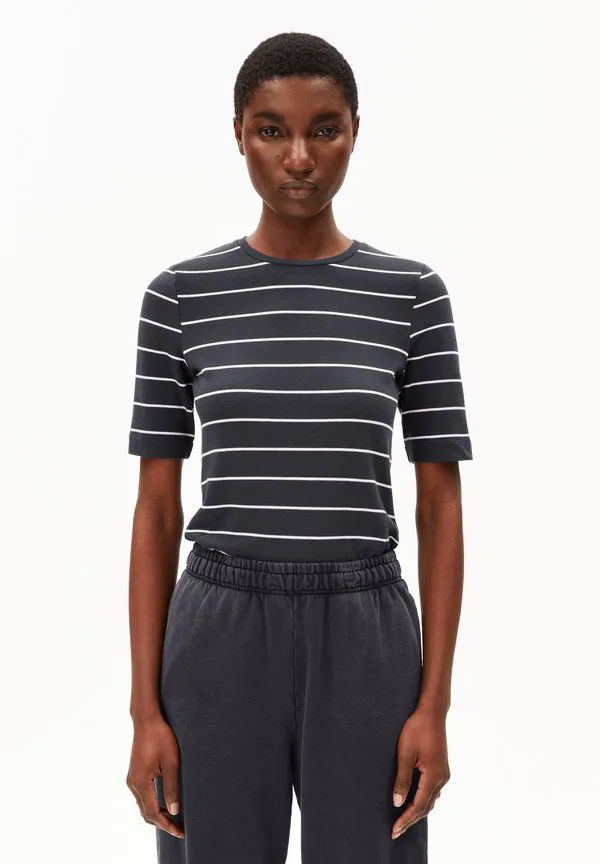 Футболка jaanisara с принтом в тонкую полоску Armedangels, Dark Steel-Oatmilk, Белый, Футболка jaanisara с принтом в тонкую полоску Armedangels, Dark Steel-Oatmilk
Футболка jaanisara с принтом в тонкую полоску Armedangels, Dark Steel-Oatmilk, Белый, Футболка jaanisara с принтом в тонкую полоску Armedangels, Dark Steel-Oatmilk