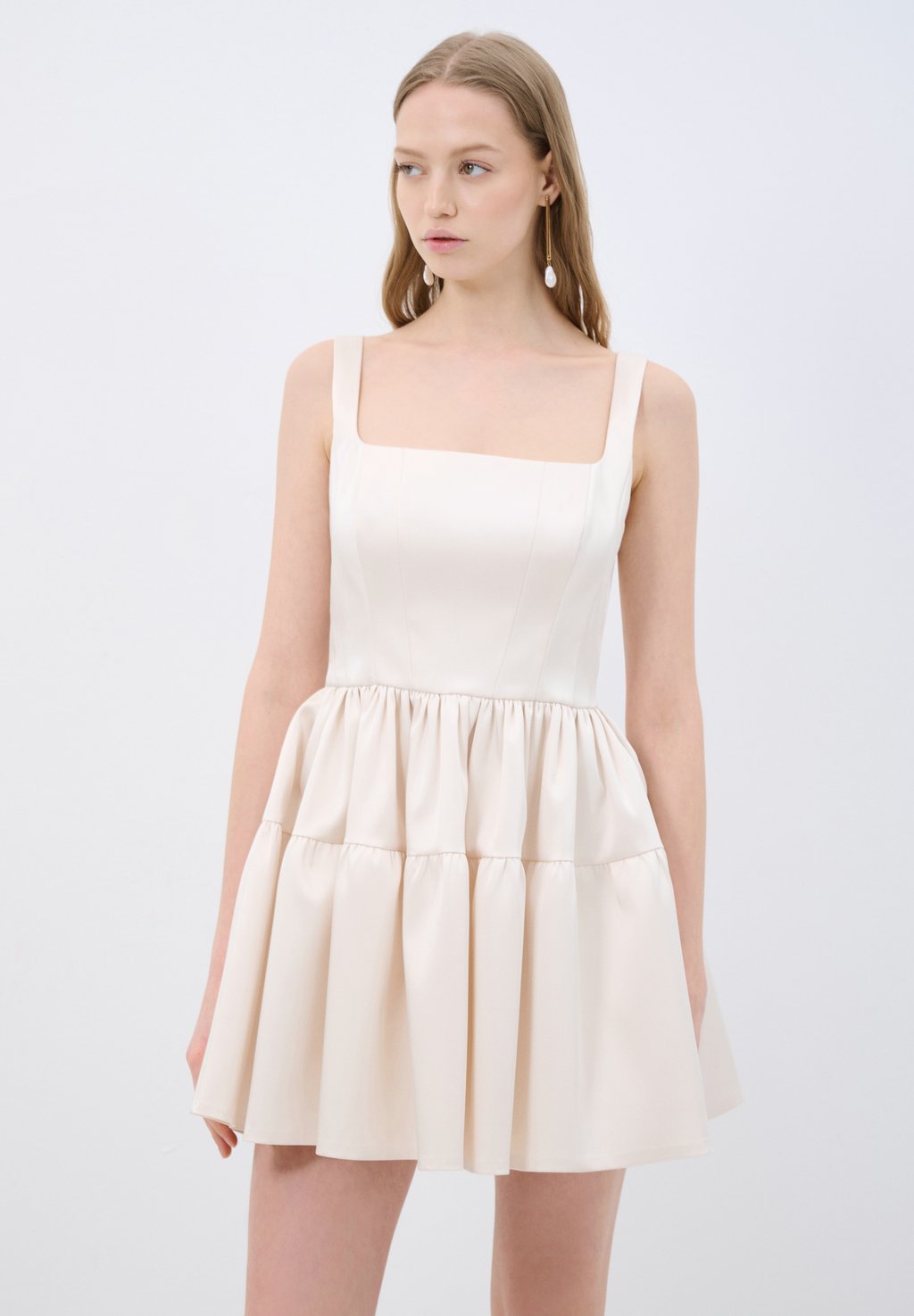 Повседневное платье MINI adL, кремовый
Повседневное платье MINI adL, кремовый