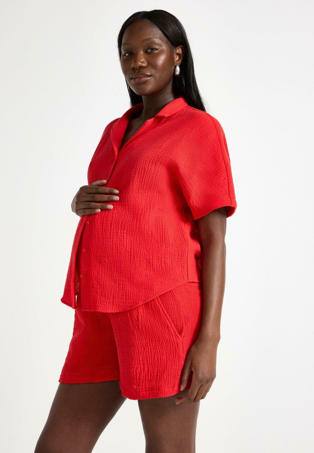 Рубашка MOM CRINKLED Lindex, темно-красный
Рубашка MOM CRINKLED Lindex, темно-красный