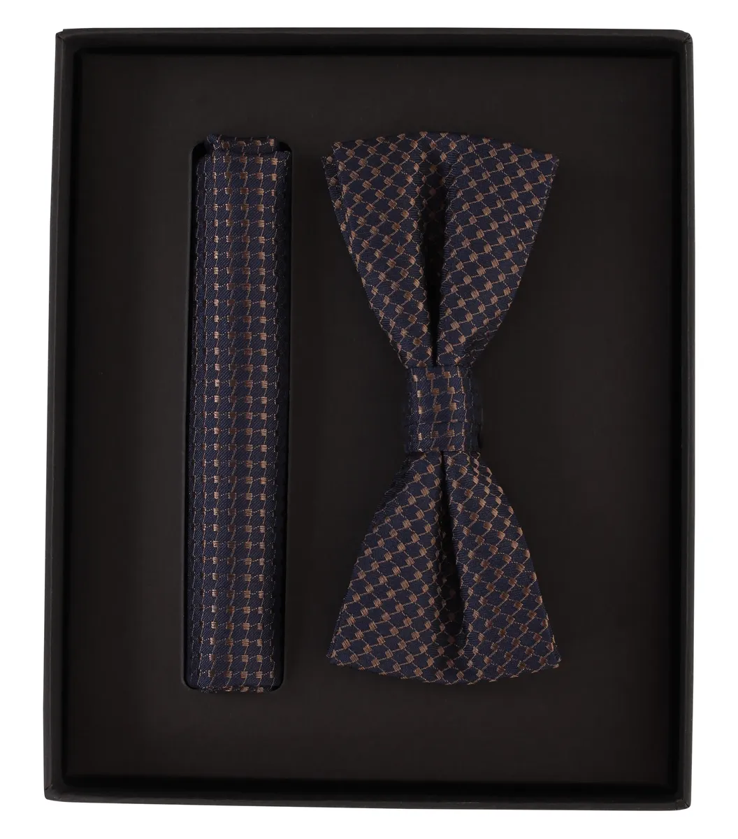Галстук-бабочка VENTI "Комплект из галстука-бабочки и нагрудного платка VENTI с рисунком", синий
Галстук-бабочка VENTI "Комплект из галстука-бабочки и нагрудного платка VENTI с рисунком", синий