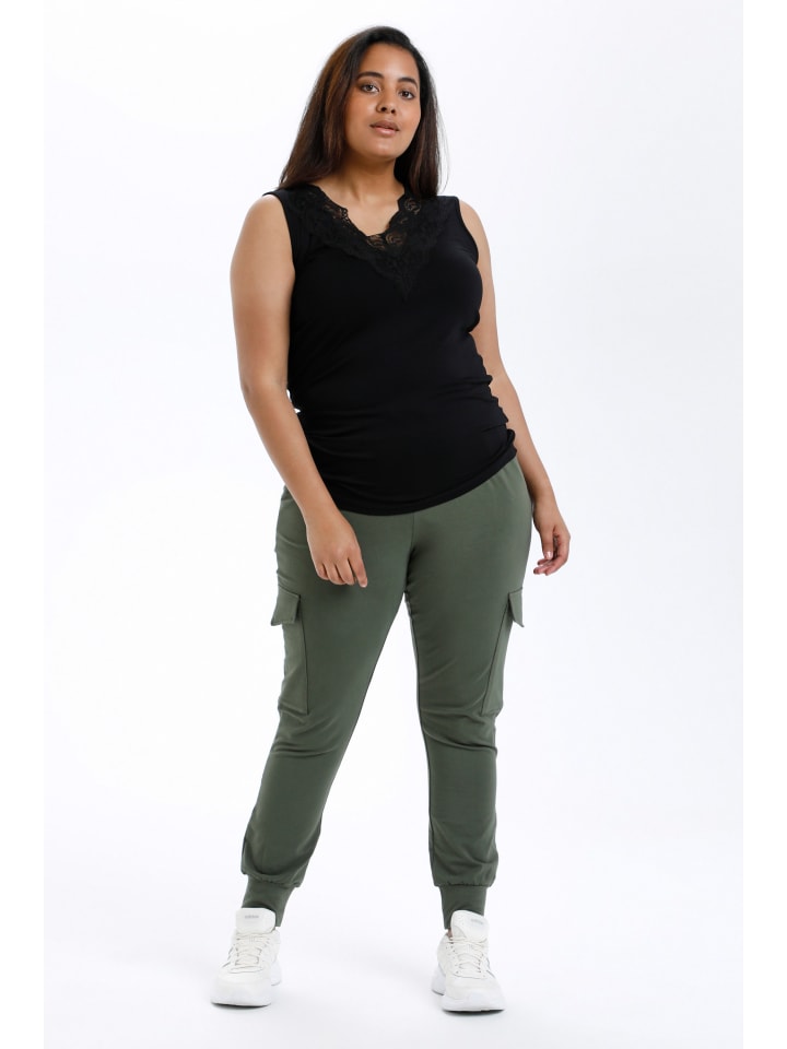 Топ KAFFE curve, глубокий черный
Топ KAFFE curve, глубокий черный