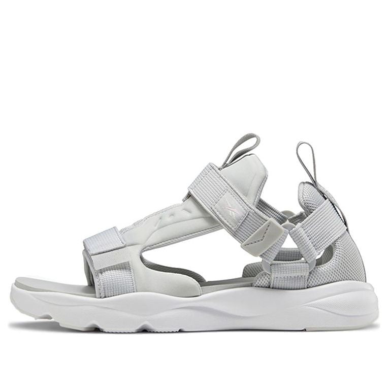 Сандалии Reebok Furylite Minimalistic Casual Unisex Gray Sandals, серый 
Сандалии Reebok Furylite Minimalistic Casual Unisex Gray Sandals, серый