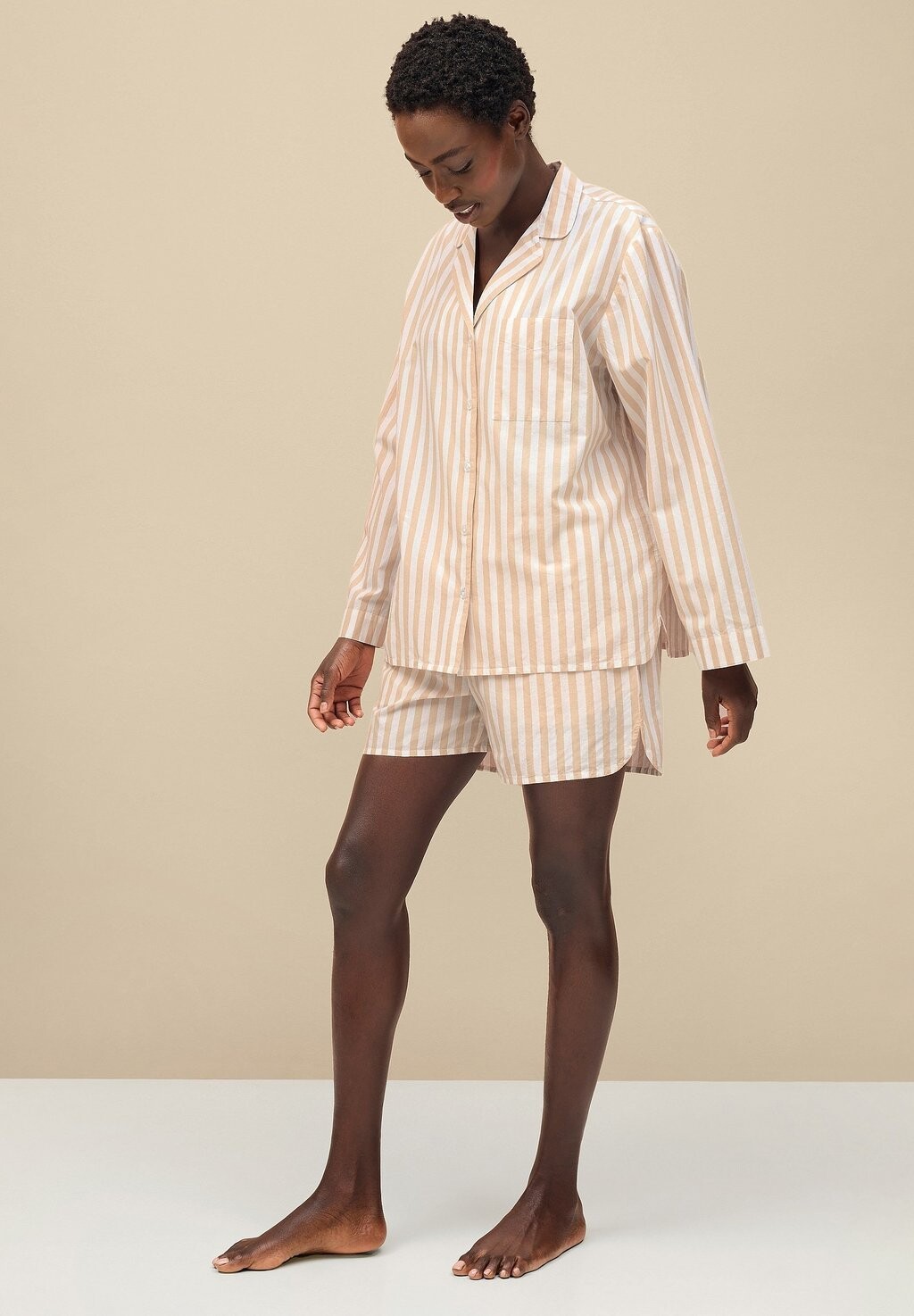 Рубашка для сна Ellos Collection, белая бежевая полоска
Рубашка для сна Ellos Collection, белая бежевая полоска