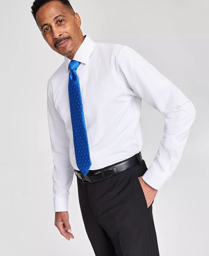 Мужская однотонная классическая рубашка приталенного кроя с синей отделкой Tayion Collection, белый
Мужская однотонная классическая рубашка приталенного кроя с синей отделкой Tayion Collection, белый