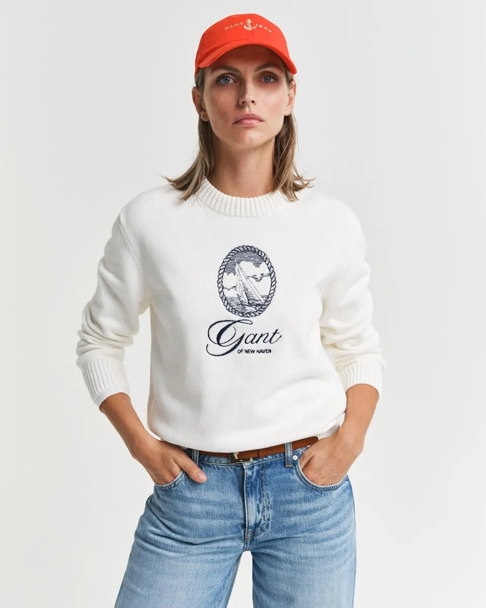Женская толстовка с высоким воротом и рисунком на груди Gant, белый
Женская толстовка с высоким воротом и рисунком на груди Gant, белый