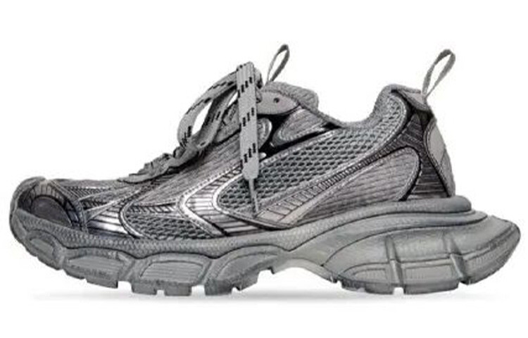 Кроссовки Balenciaga 3XL Daddy, серый/серебристый
Кроссовки Balenciaga 3XL Daddy, серый/серебристый