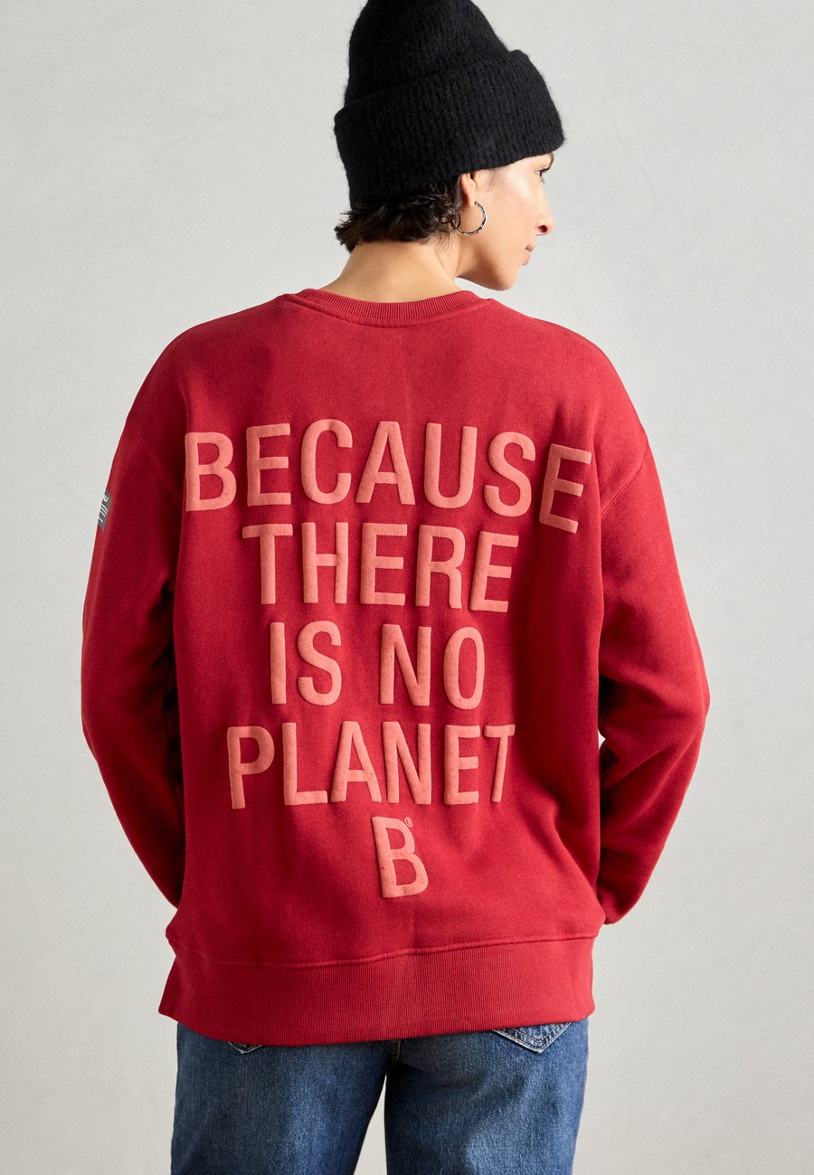 Толстовка Ecoalf STORM WOMAN, Crimson Red/Light Red
Толстовка Ecoalf STORM WOMAN, Crimson Red/Light Red