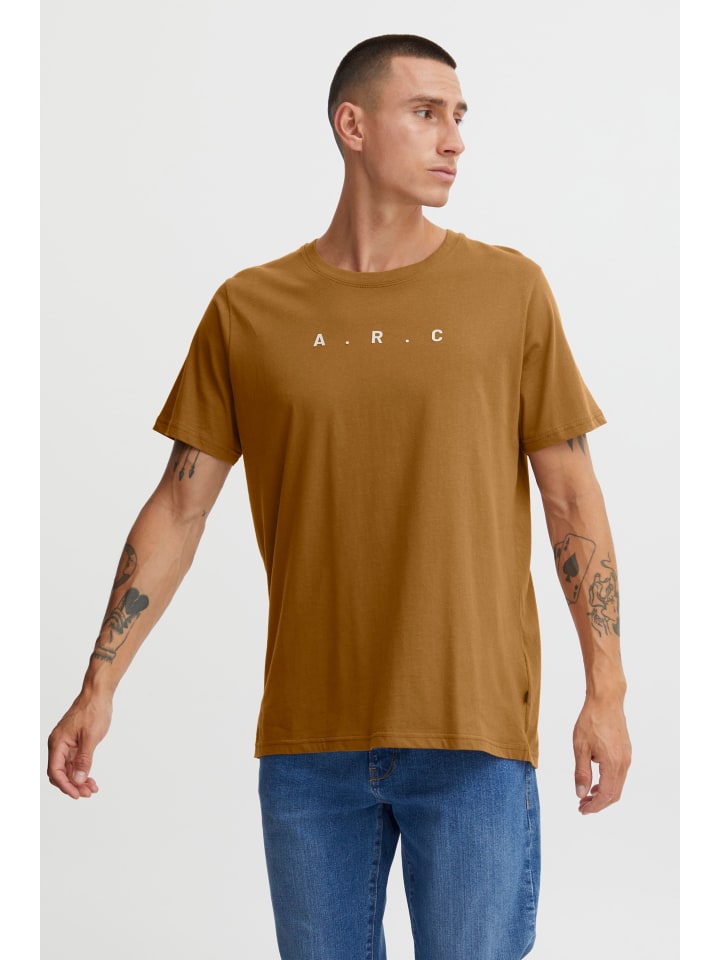 Футболка !SOLID, коричневый
Футболка !SOLID, коричневый