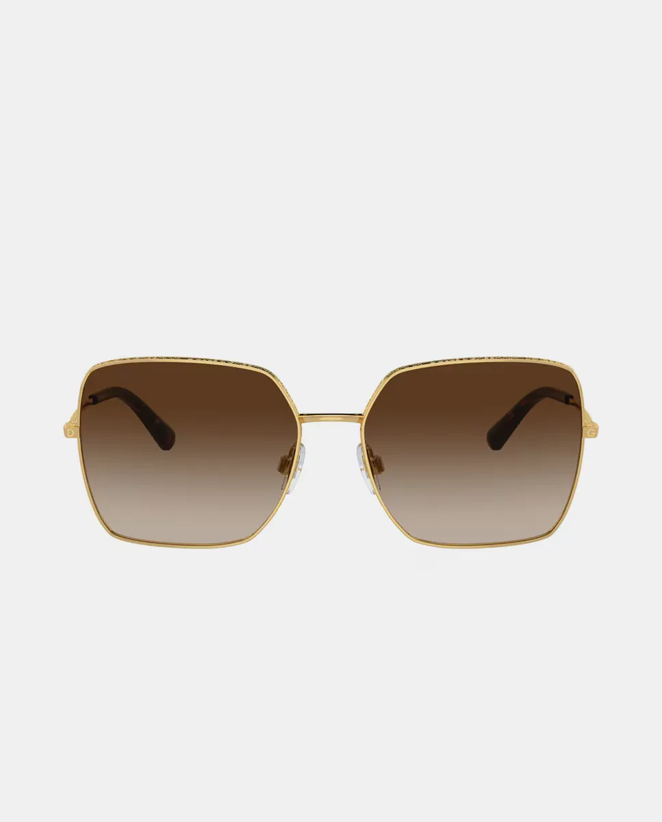 Женские квадратные солнцезащитные очки металлик с градиентными линзами коричневого цвета Dolce & Gabbana, золотой
Женские квадратные солнцезащитные очки металлик с градиентными линзами коричневого цвета Dolce & Gabbana, золотой