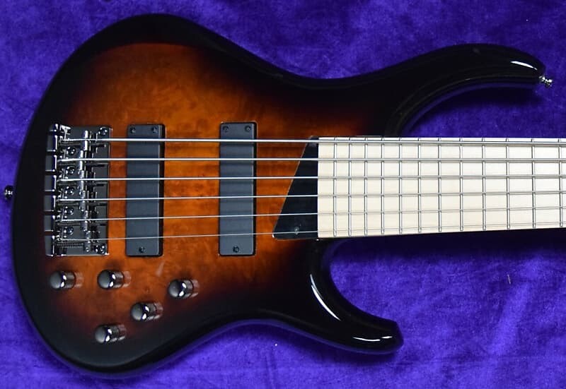 Басс гитара MTD Kingston Z-6
Басс гитара MTD Kingston Z-6