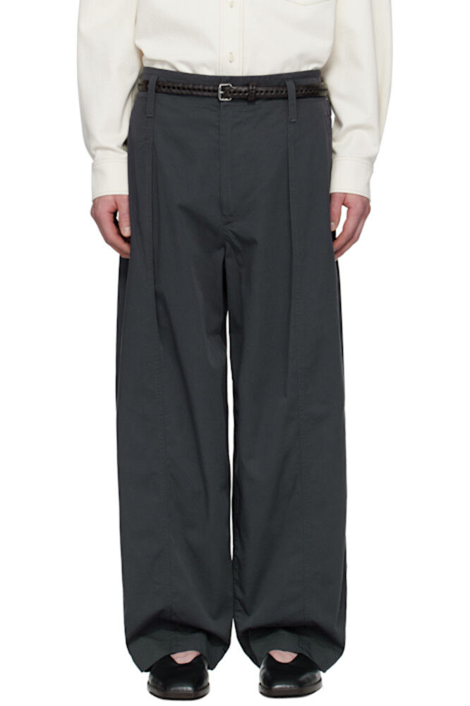 Серые макси-брюки со складками LEMAIRE
Серые макси-брюки со складками LEMAIRE