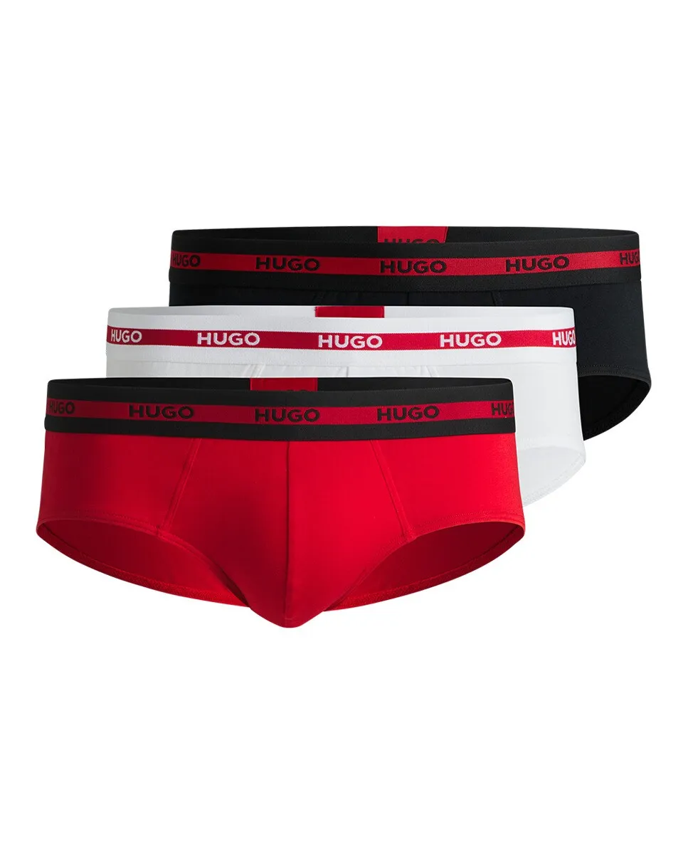 Комплект из трех трусов из эластичного хлопка с логотипом на поясе Hugo, красный
Комплект из трех трусов из эластичного хлопка с логотипом на поясе Hugo, красный