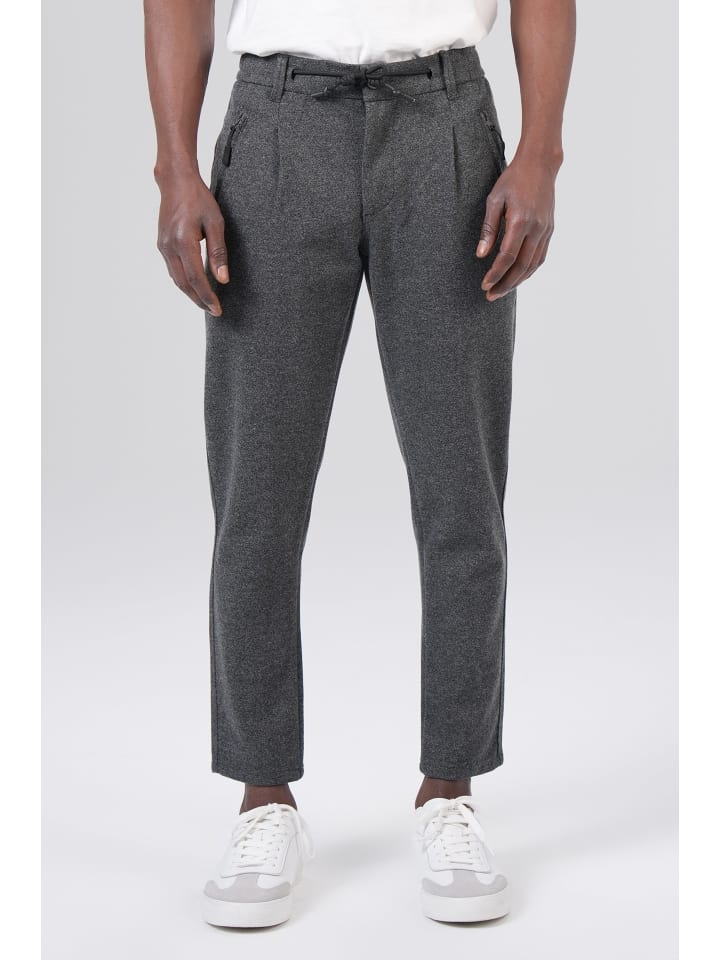 Брюки чинос M.O.D
Брюки чинос M.O.D