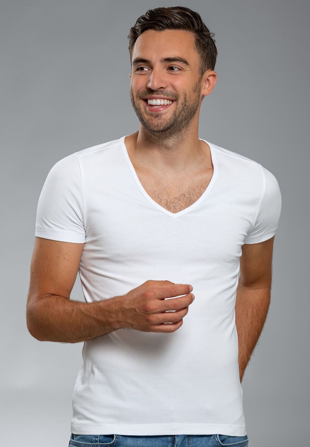 Нижняя футболка VITARU V-NECK 6-PACK Suitable, белый
Нижняя футболка VITARU V-NECK 6-PACK Suitable, белый