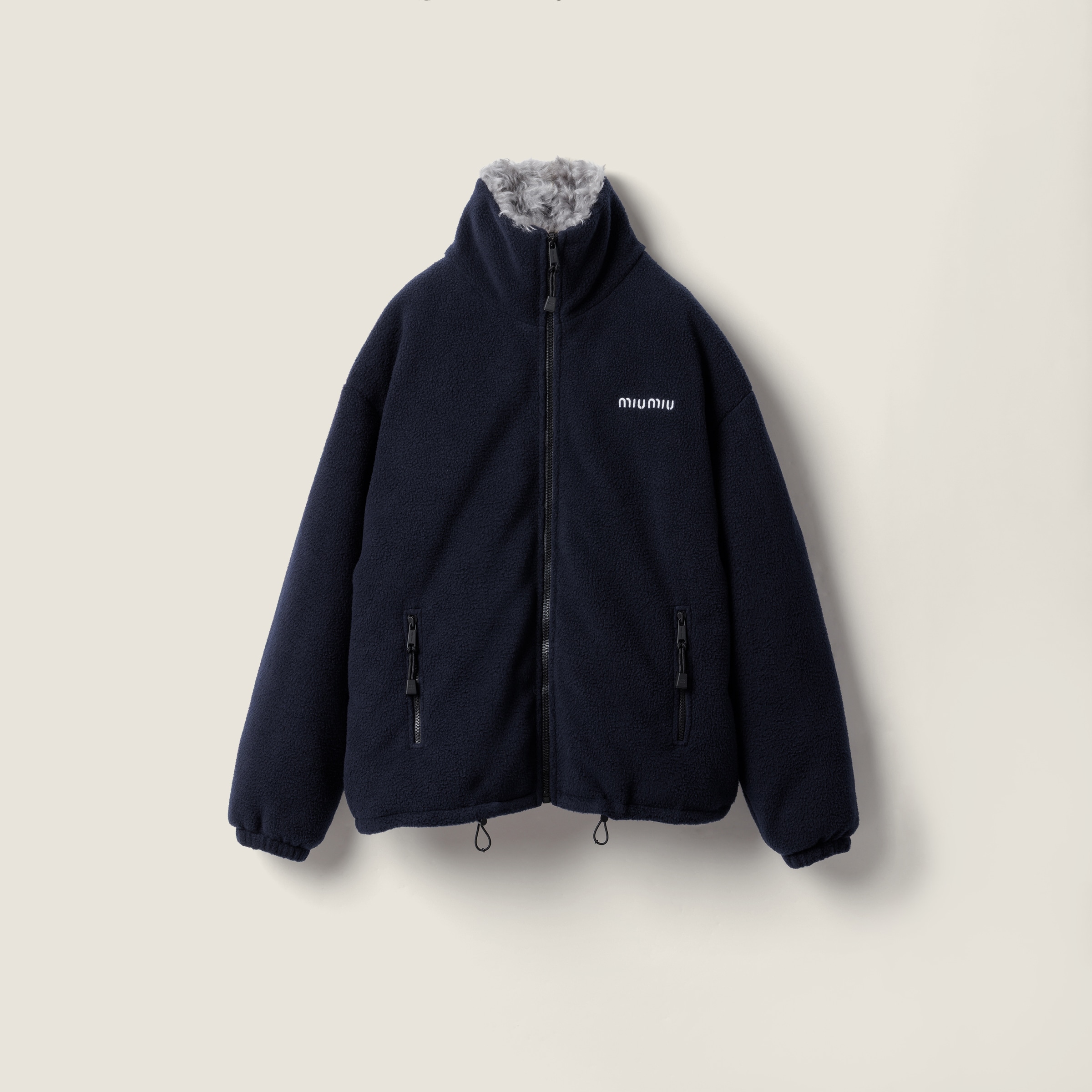 Флисовая пуховая куртка MIU MIU, темно-синий
Флисовая пуховая куртка MIU MIU, темно-синий