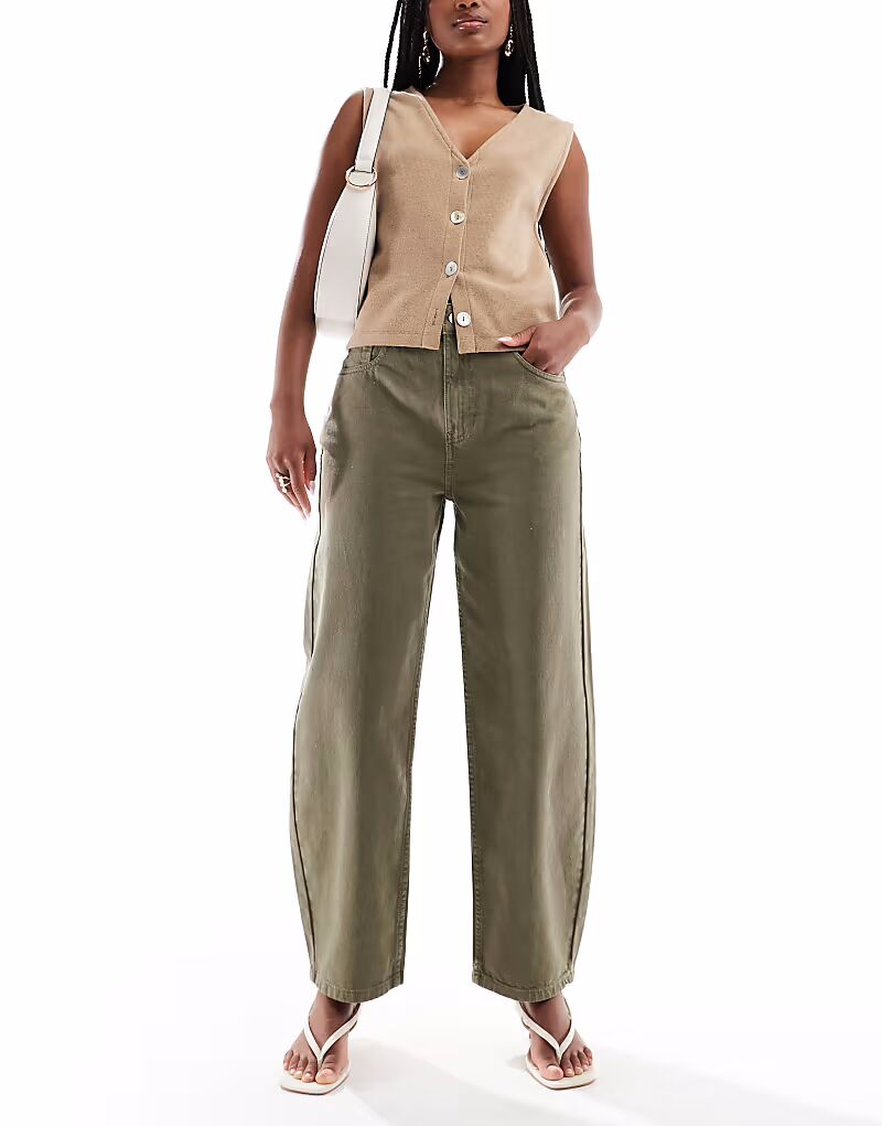 Повседневные джинсы-бочки ASOS DESIGN цвета хаки
Повседневные джинсы-бочки ASOS DESIGN цвета хаки